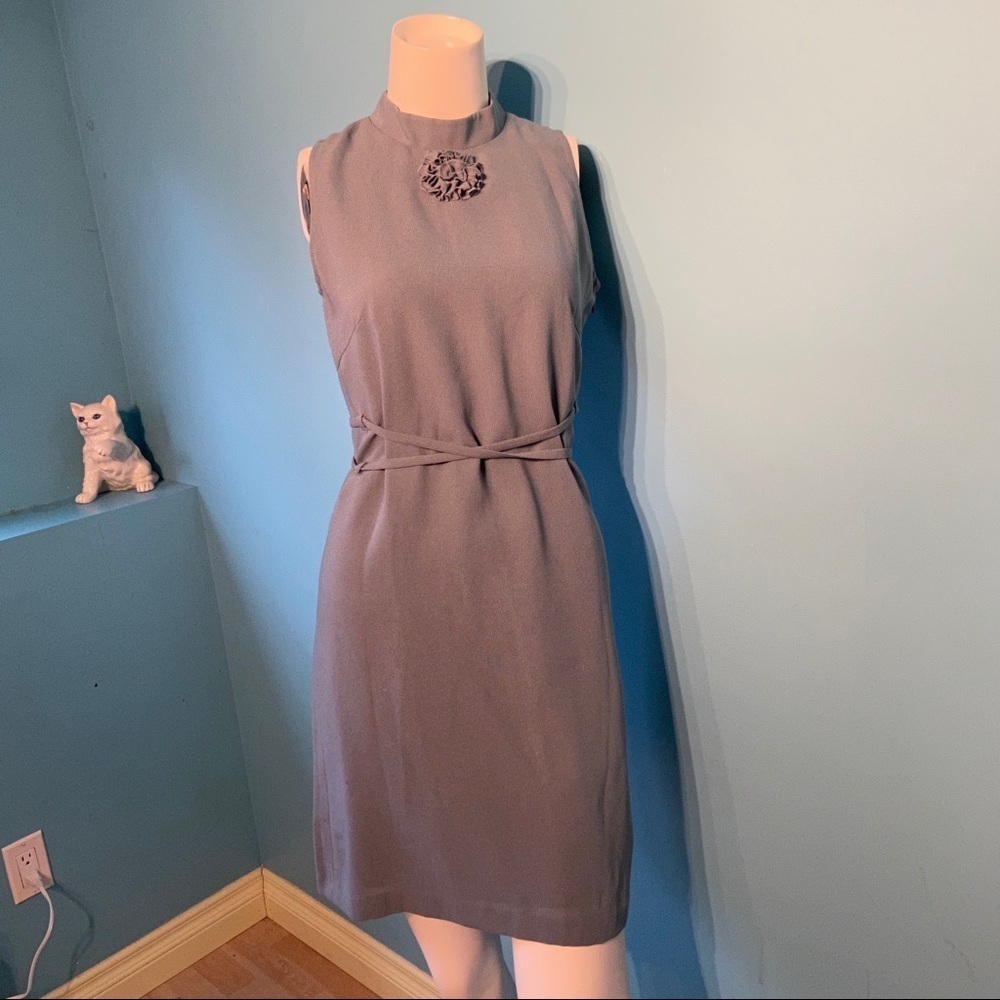 Veeko retro dress